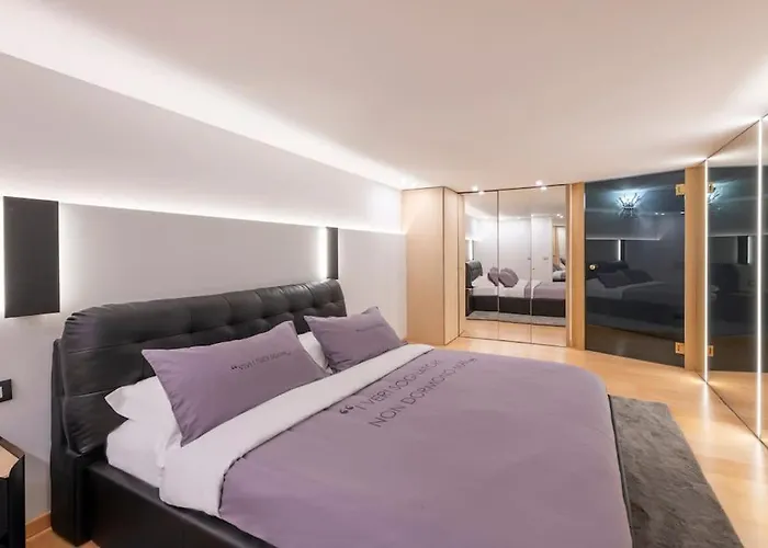 Piscina Interna Privata E A Apartmán *